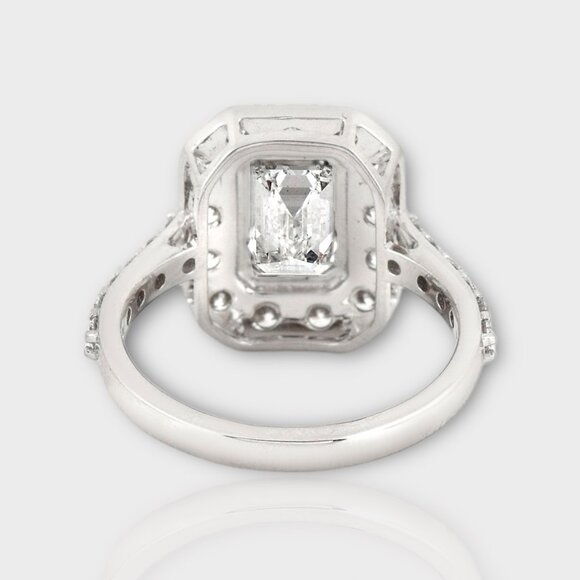 2 Carat Lab Grown Diamond Ring - Picture 5 of 8